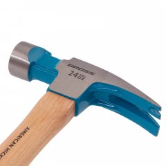 Молоток-гвоздодер, 680 г, угол 75, магнит, обрезиненная рукоятка AMERICAN HICKORY  GROSS 10425