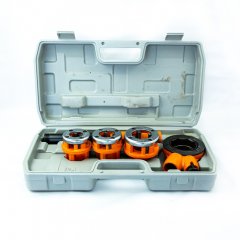 Набор клуппов 1/2-3/4-1, плашкодержатель с трещоткой, 6 предметов Sparta 773335