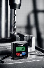 Электронный уровень-угломер ЗУБР МИКРО Профессионал 34743_z01