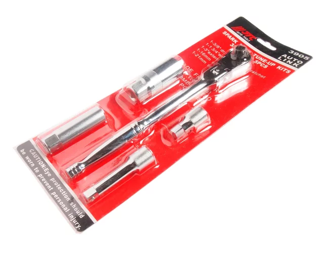 Набор головок торцевых магнитных для свечей зажигания (трещотка,удлинитель,головка 16мм,21мм) JTC-3905