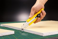 Нож OLFA с выдвижным лезвием 25 мм OL-H-1