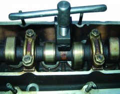 Приспособление для установки регулировочных шайб клапанов (VOLVO OPEL) JTC-1937
