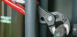 KNIPEX SmartGrip® фосфатированные, серого цвета 250 мм, ( KN-8501250SB )