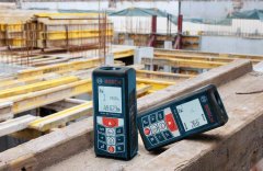 Лазерный дальномер Bosch GLM80 + BT150 (0.615.994.0A1)