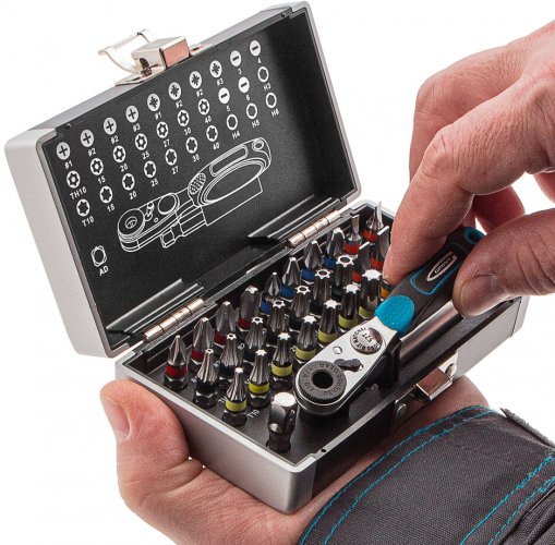 Набор бит, 1/4, магнитный адаптер, сталь S2, пластиковый кейс, 33 предмета Gross 11365