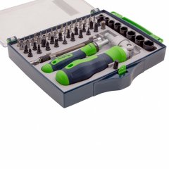 Отвертки реверсивные с набором бит, торцевых головок, 61 предмет, CrV Сибртех 13363