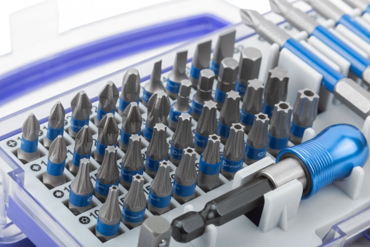 Набор бит в пластиковом боксе "Монтажный", 42 предмета CUTOP 83-869