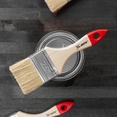 Кисть плоская "Стандарт" 2.5" (63 мм), натуральная щетина, деревянная ручка MTX 82535