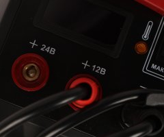 Устройство пуско-зарядное 12-24V/20-700Ач/400А передвижное GTE