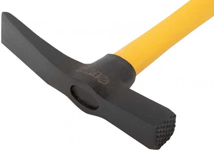 Молоток каменщика, фиберглассовая усиленная ручка 600 гр. FIT 44540